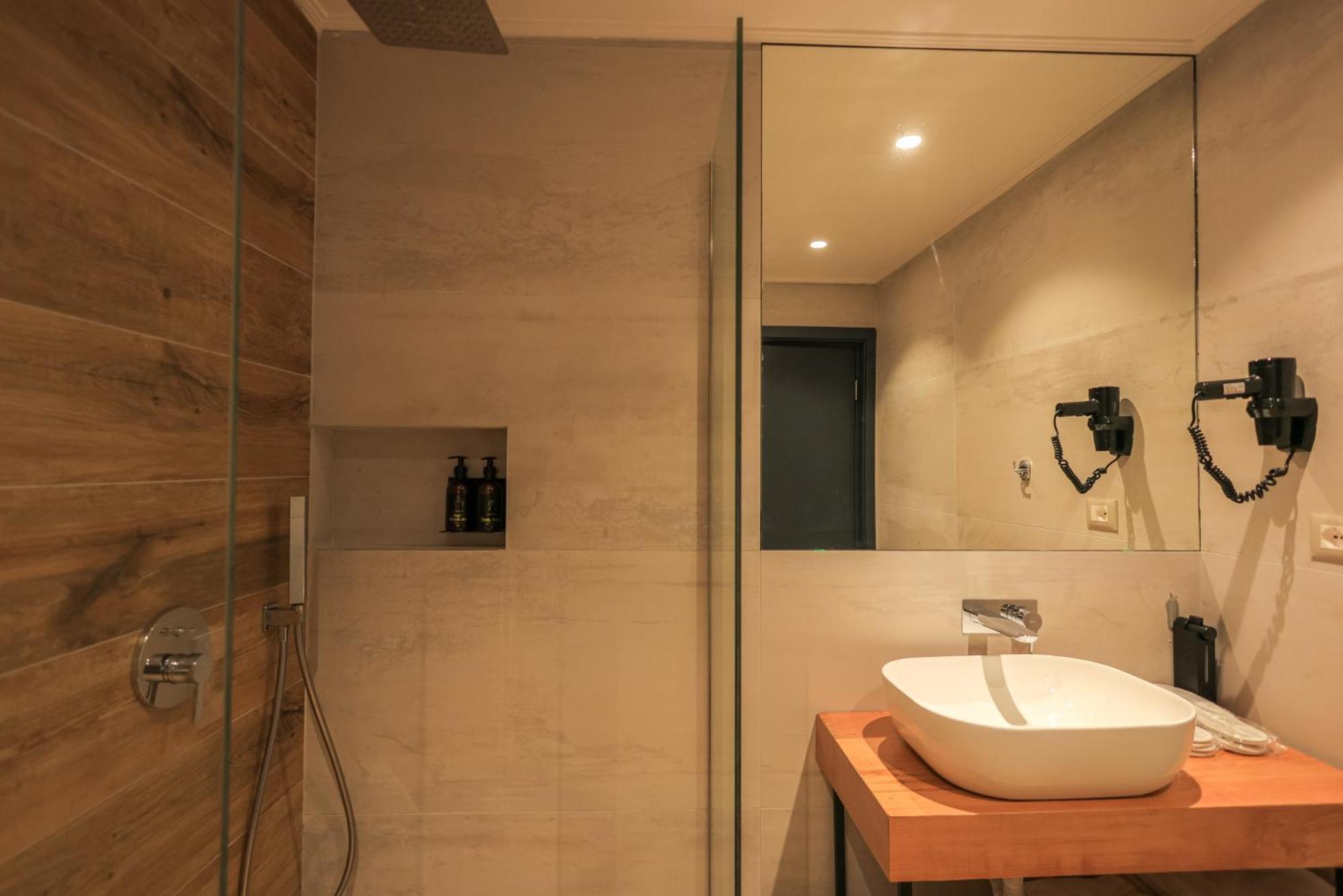 Apollon Hotel Sarandë